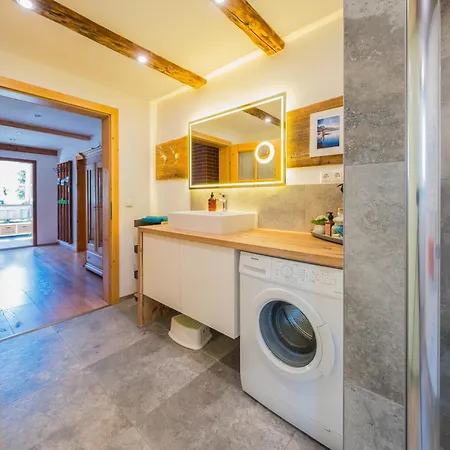 Mami S גרונדלסי